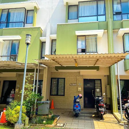 Aloha Guest House - 1 Male Only Tangerang Eksteriør billede