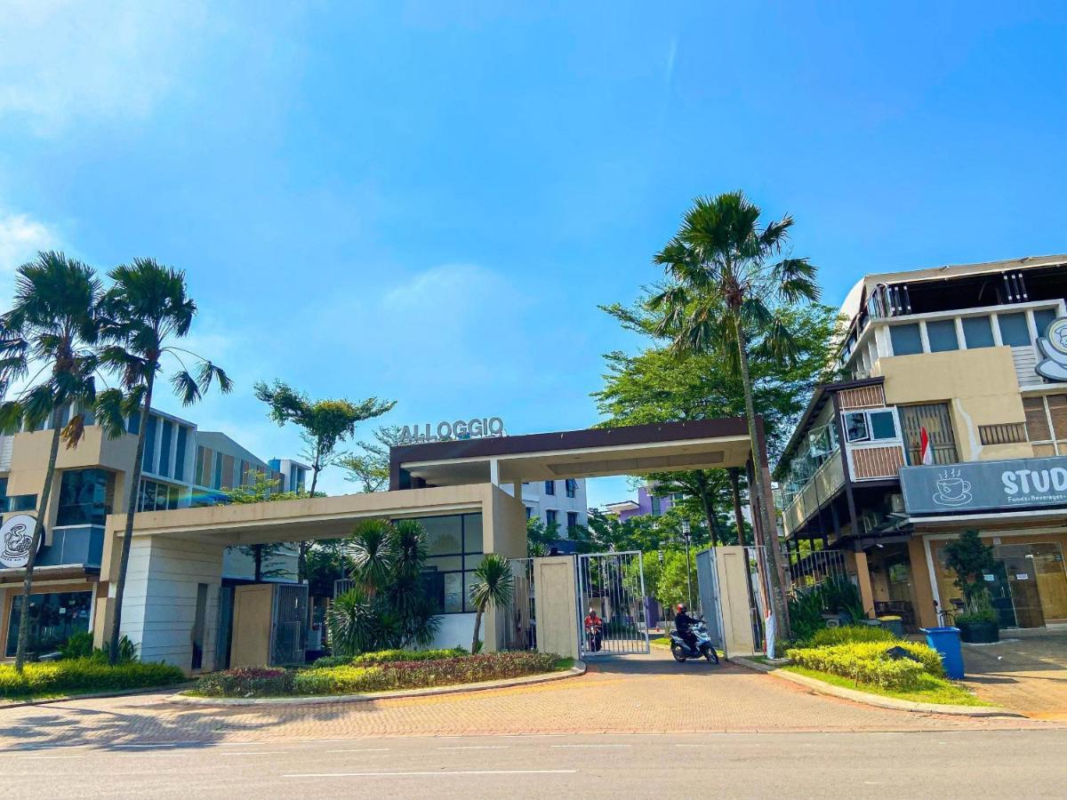 Aloha Guest House - 1 Male Only Tangerang Eksteriør billede